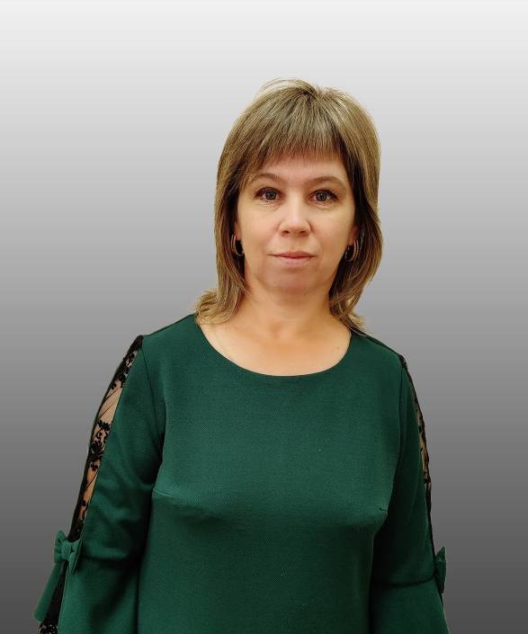 Склярова Оксана Анатольевна.