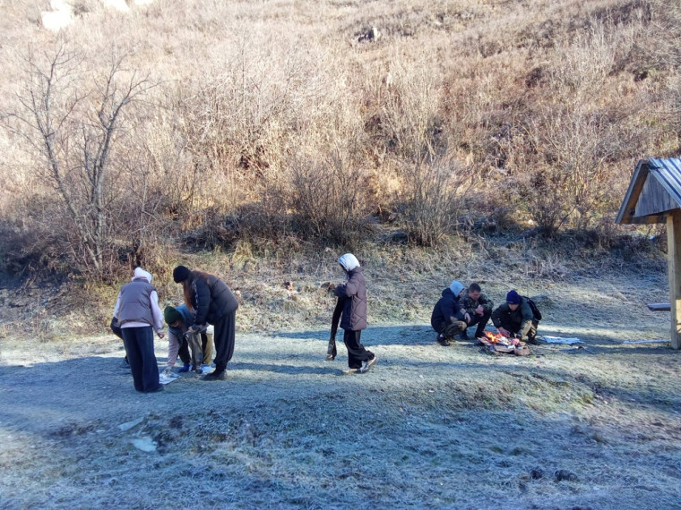 Экологическая акция "Чистый родник".