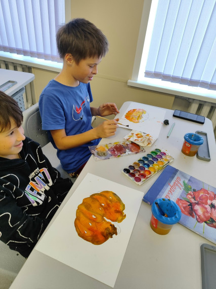 Объёмная тыква кисточками юных художников!.