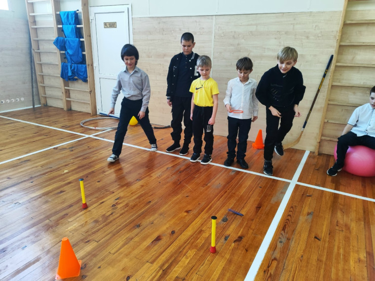 Конкурсная программа "Русские богатыри".